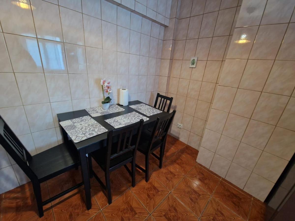 بوخارست Apartment Piata Muncii With A View المظهر الخارجي الصورة